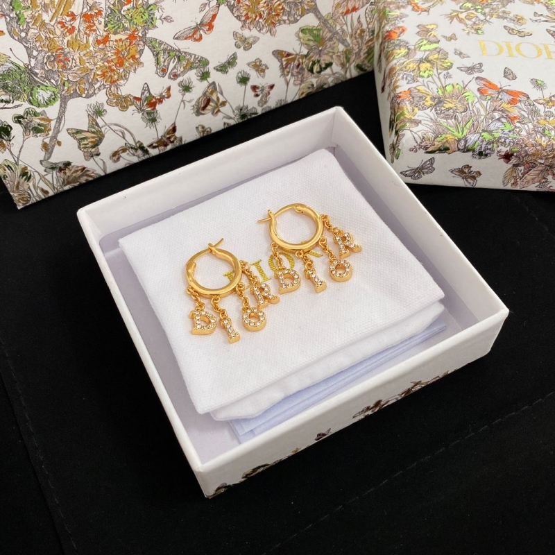 chr1st1an D10r earrings